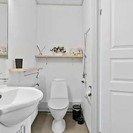 Lägenhet 5572-gudhjem-gudhjemvej-111-d-1-lejl-7a Gudhjem